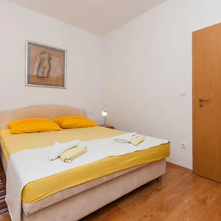 Apartment Lucic Omis